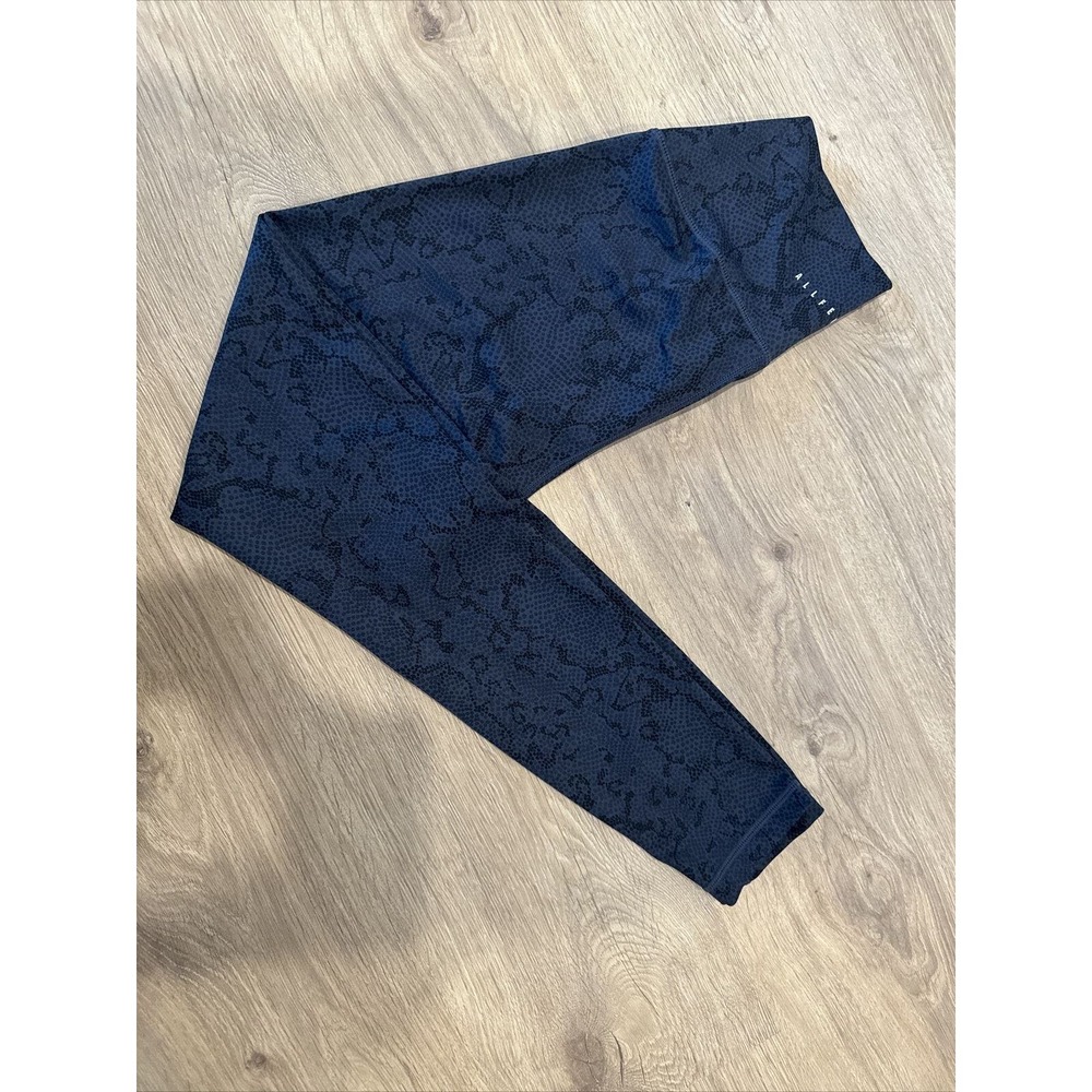 Allfenix High Waisted Python Charcoal Leggings Ru… - image 8